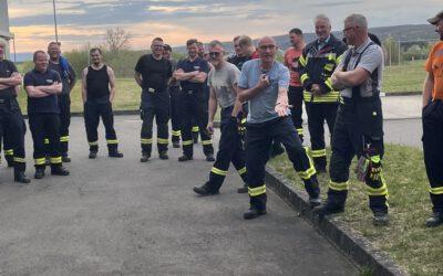 Grabfelder Feuerwehren führen erfolgreiche Brandschutzbegehung bei Firma Köberlein & Seigert durch